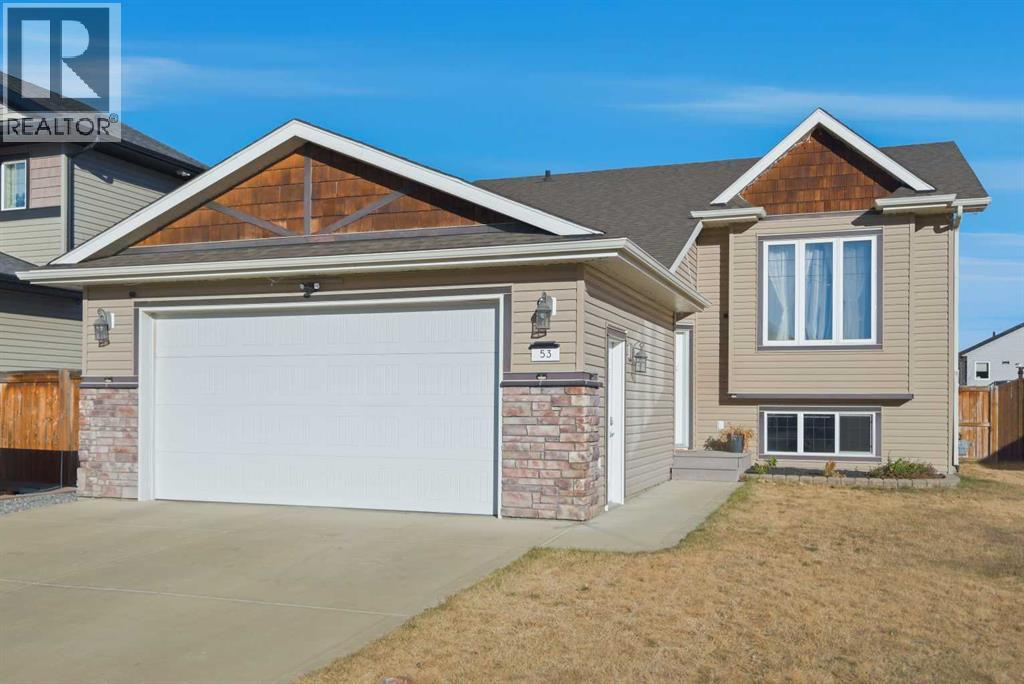 53 Adina Close, Blackfalds, AB T4M 0J4