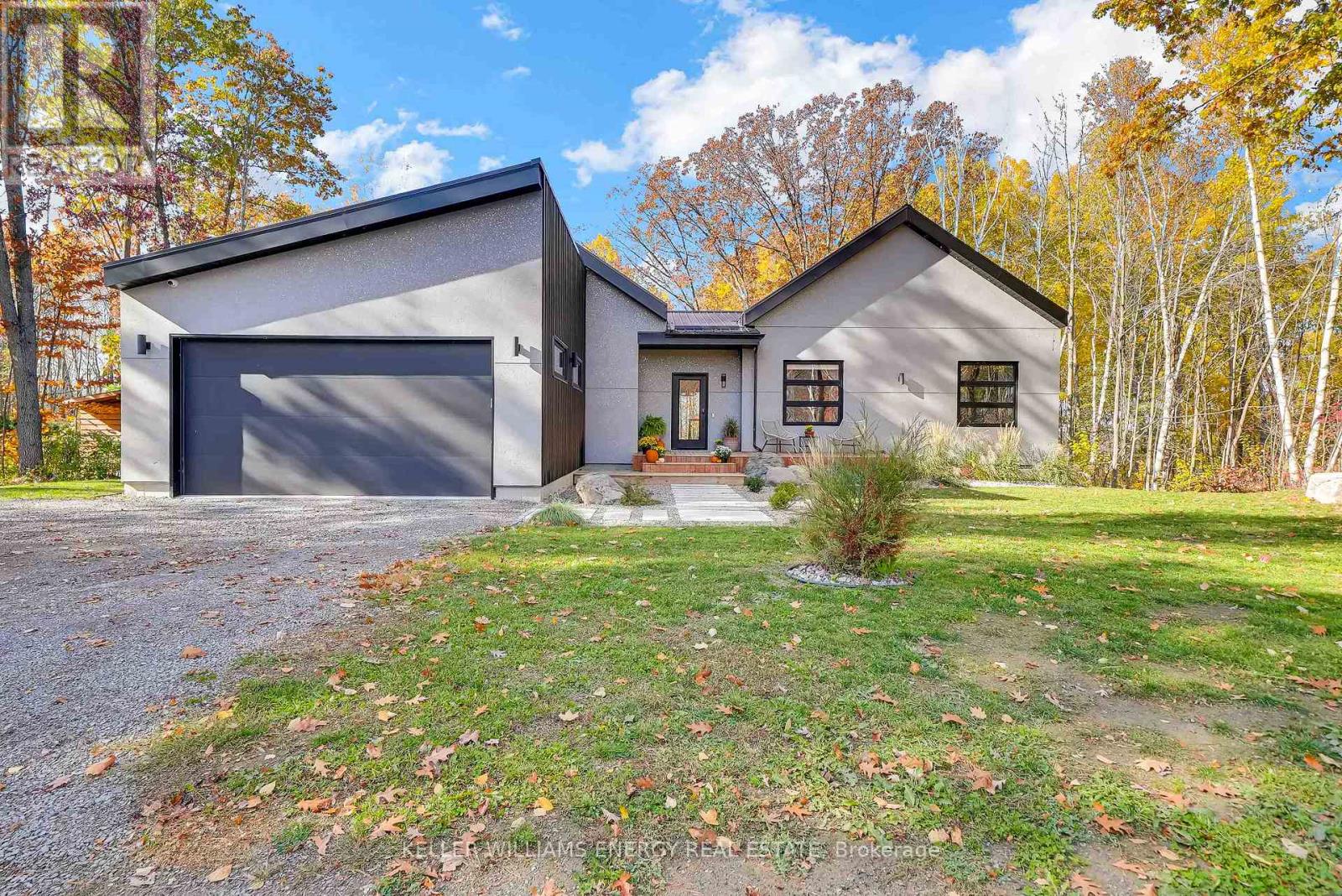 17 New Pierce Dr, Stirling-rawdon Rawdon Ward, ON K0K 3E0