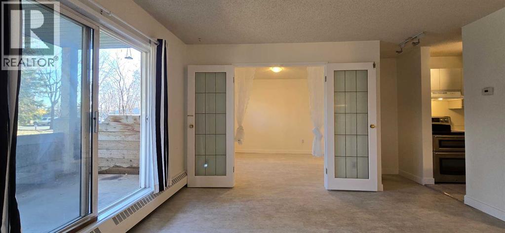 11 Dover Point Se Unit 116, Calgary, AB T2B 3J8