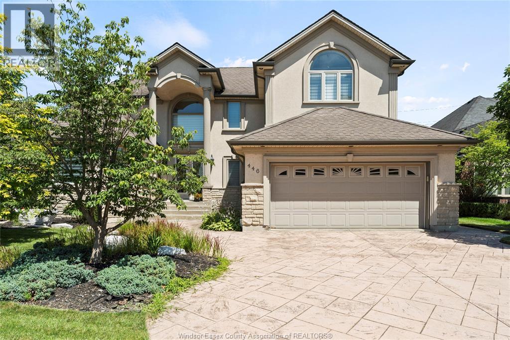 446 Mountbatten Cres, Windsor, ON N8P 1W4