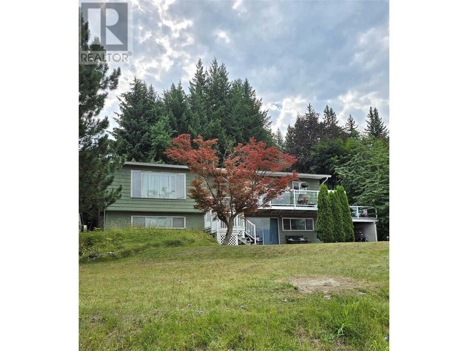 2030 Auto Rd SE, Salmon Arm, BC V1E 2J7