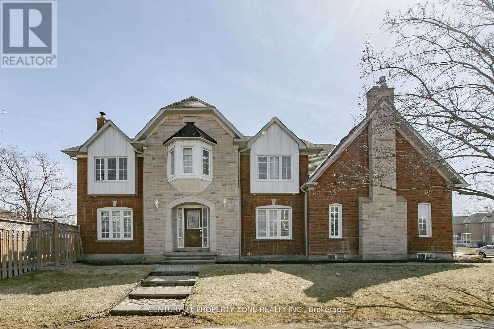 151 Mountainash Rd, Brampton, ON L6R 1J1