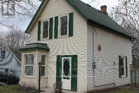 33 King St, Halton Hills, ON L7G 2G9