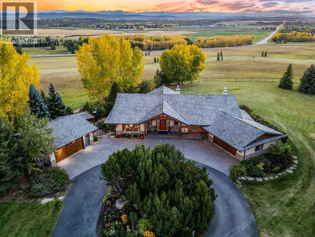 15 Escarpment Park, Calgary, AB T3Z 3M7