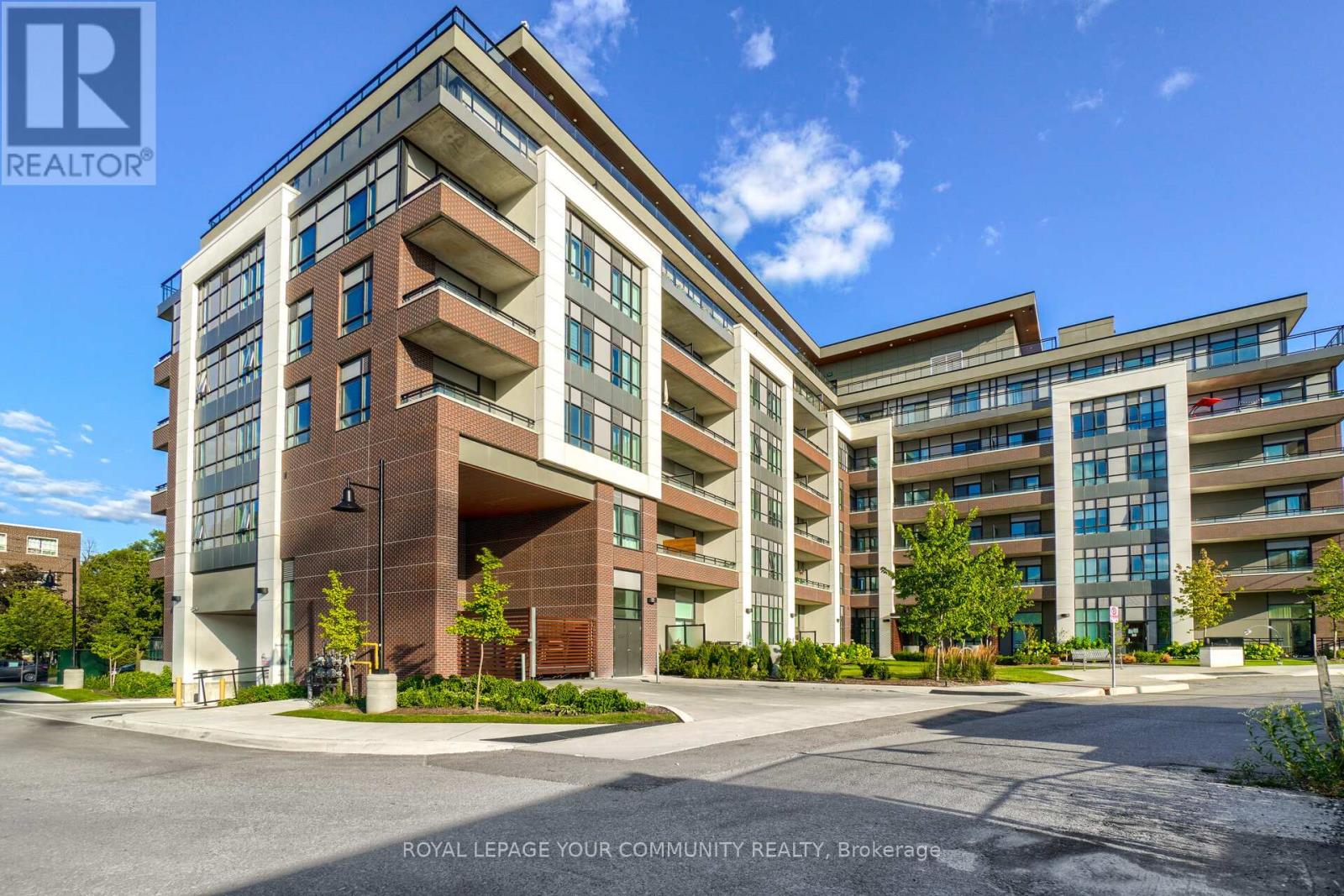 512 1 Neighbourhood Ln, Toronto Stonegate-queensway, ON M8Y 0C2