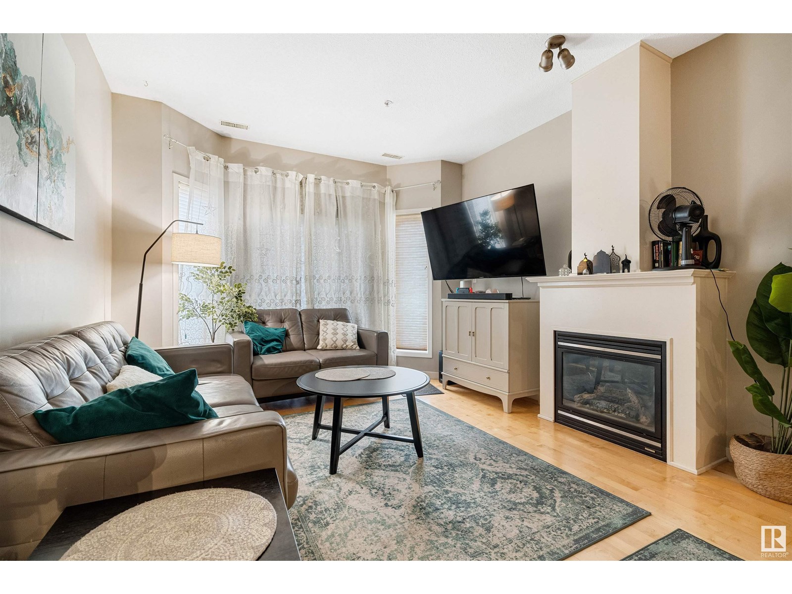 4312 139 Avenue Northwest #102, Edmonton, AB T5Y 3J4