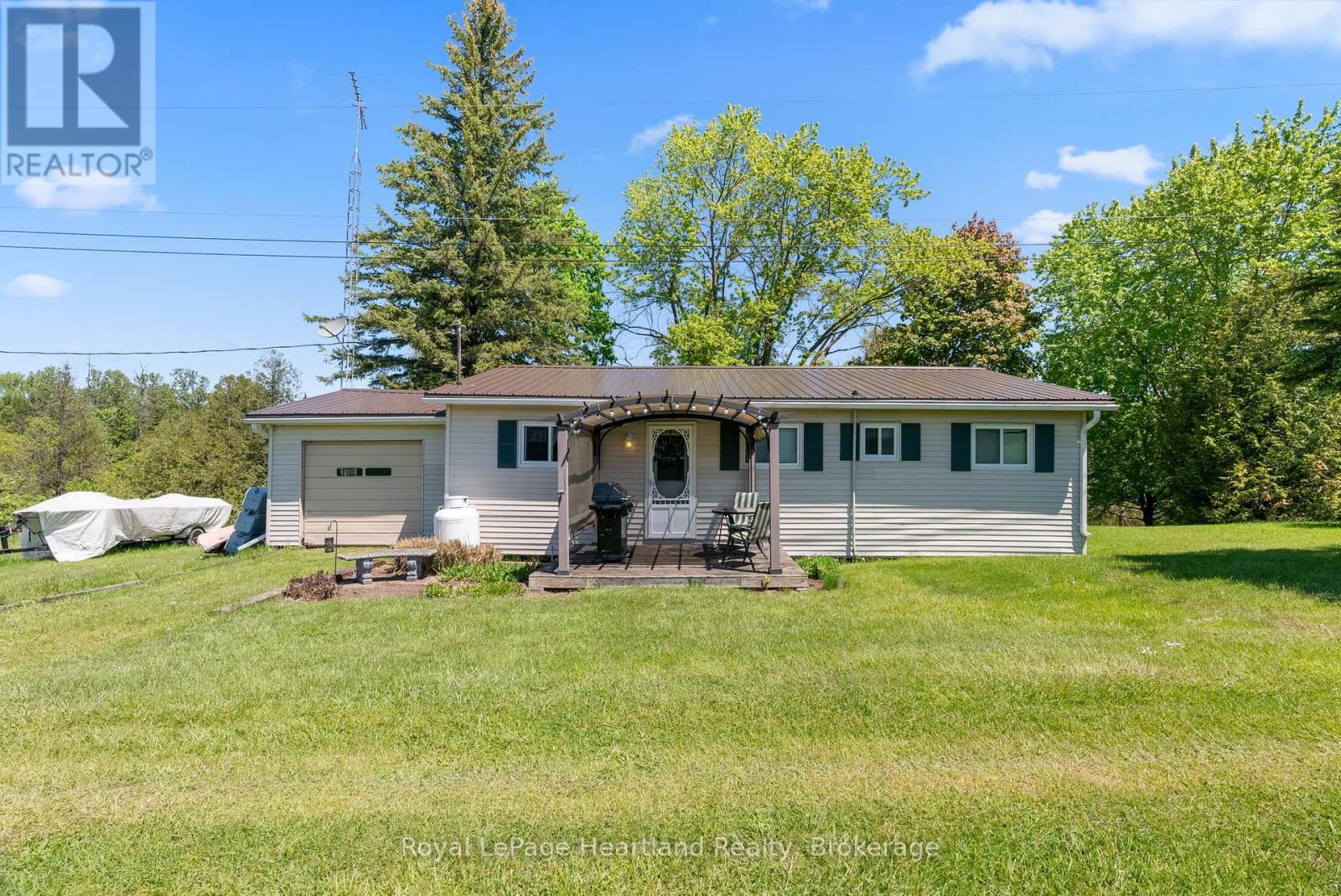 48 Poechman Ln, Brockton, ON N0G 2V0