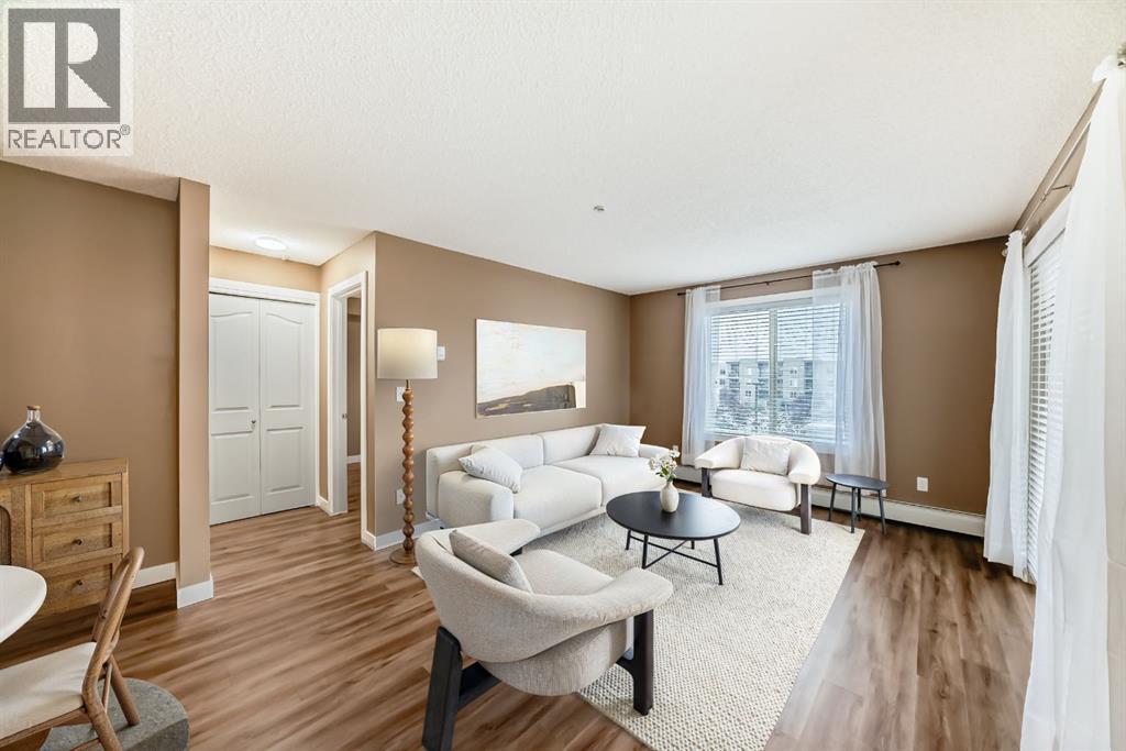 403 Mackenzie Way Sw Unit 4320, Airdrie, AB T4B 3V7