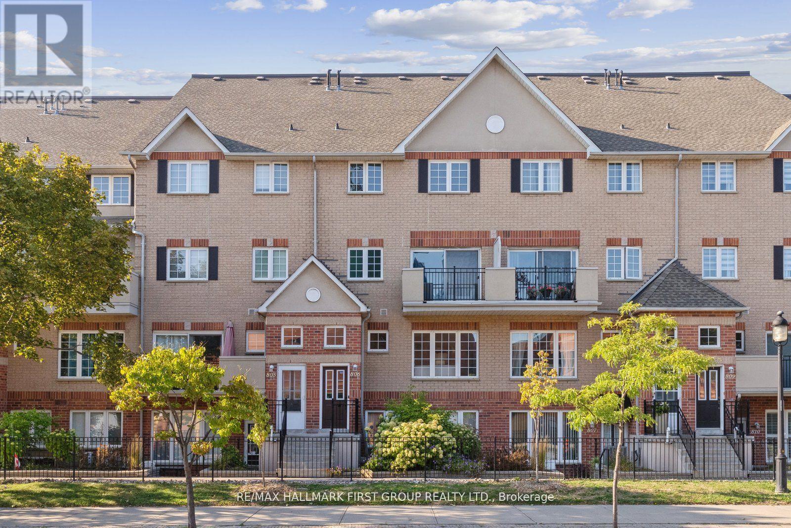 806 1400 The Esplanade Rd N, Pickering, ON L1V 6V2