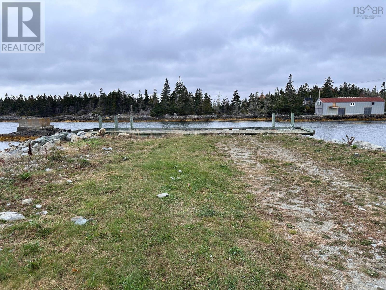 1057 Long Cove Rd, Port Medway, NS B0J 2H0