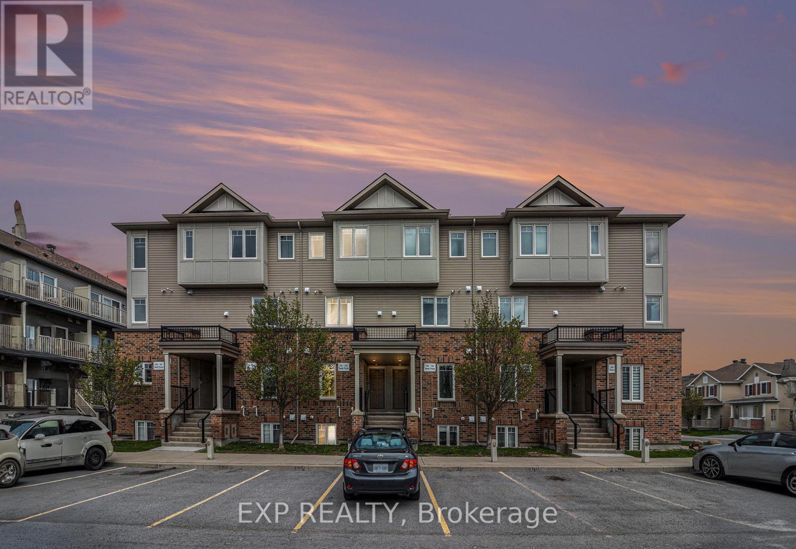 250 Shanly Private, Ottawa, ON K2J 5X6