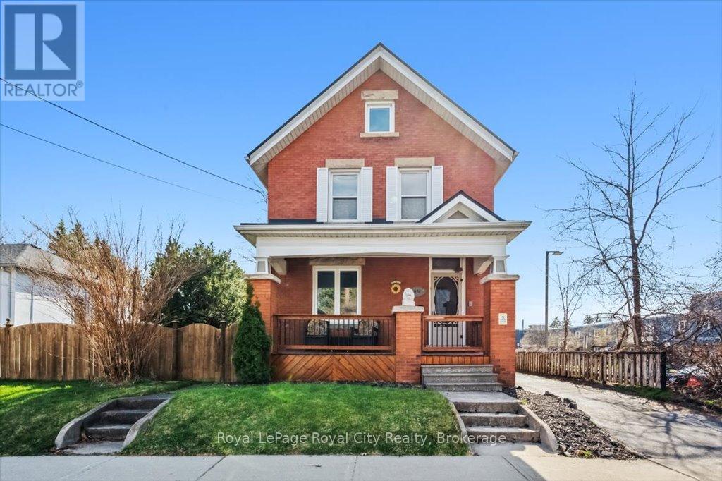 572 Woolwich St, Guelph, ON N1H 3Y2