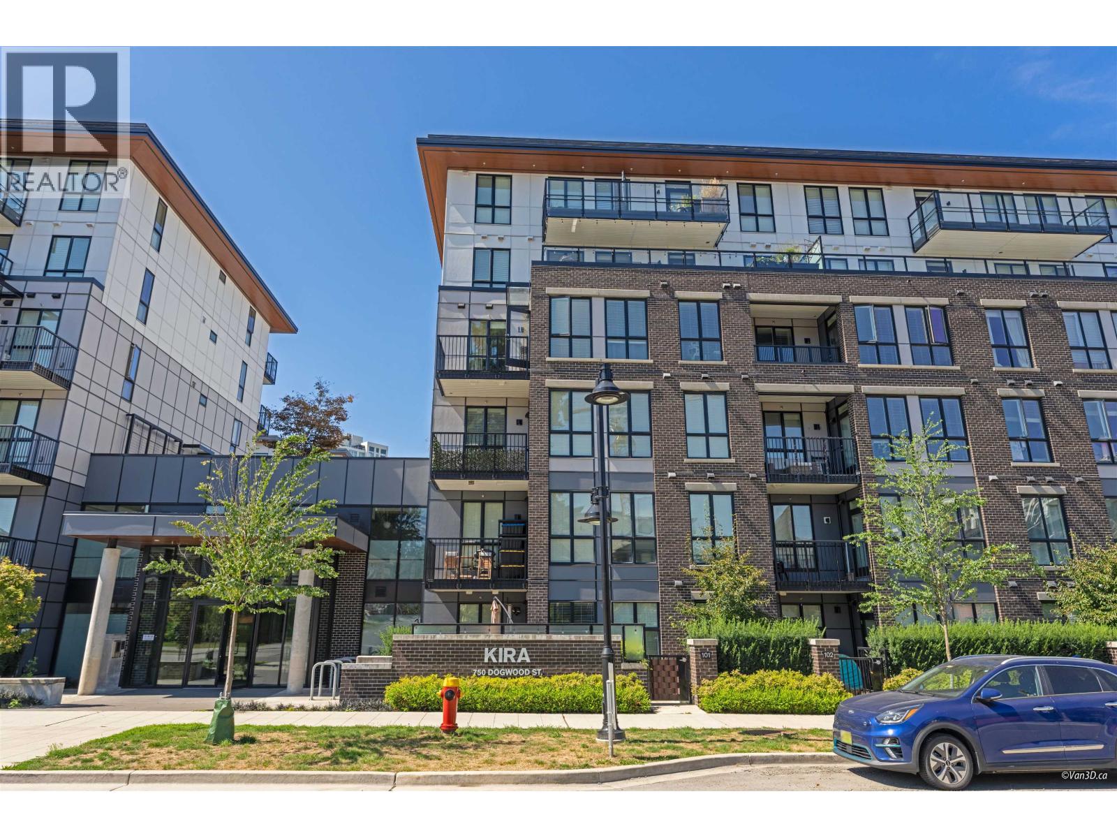 750 Dogwood Street Unit 319, Coquitlam, BC V3J 4B7