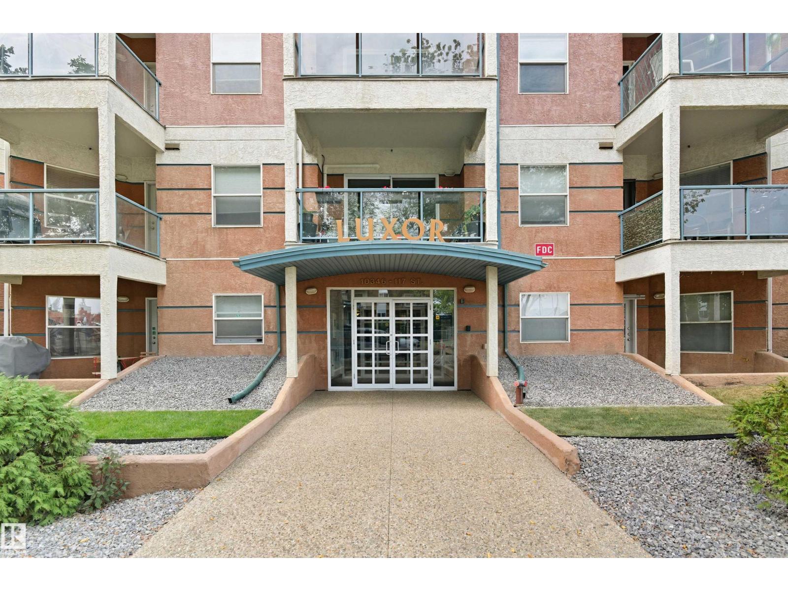 10346 117 Street Northwest #404, Edmonton, AB T5K 2Y7