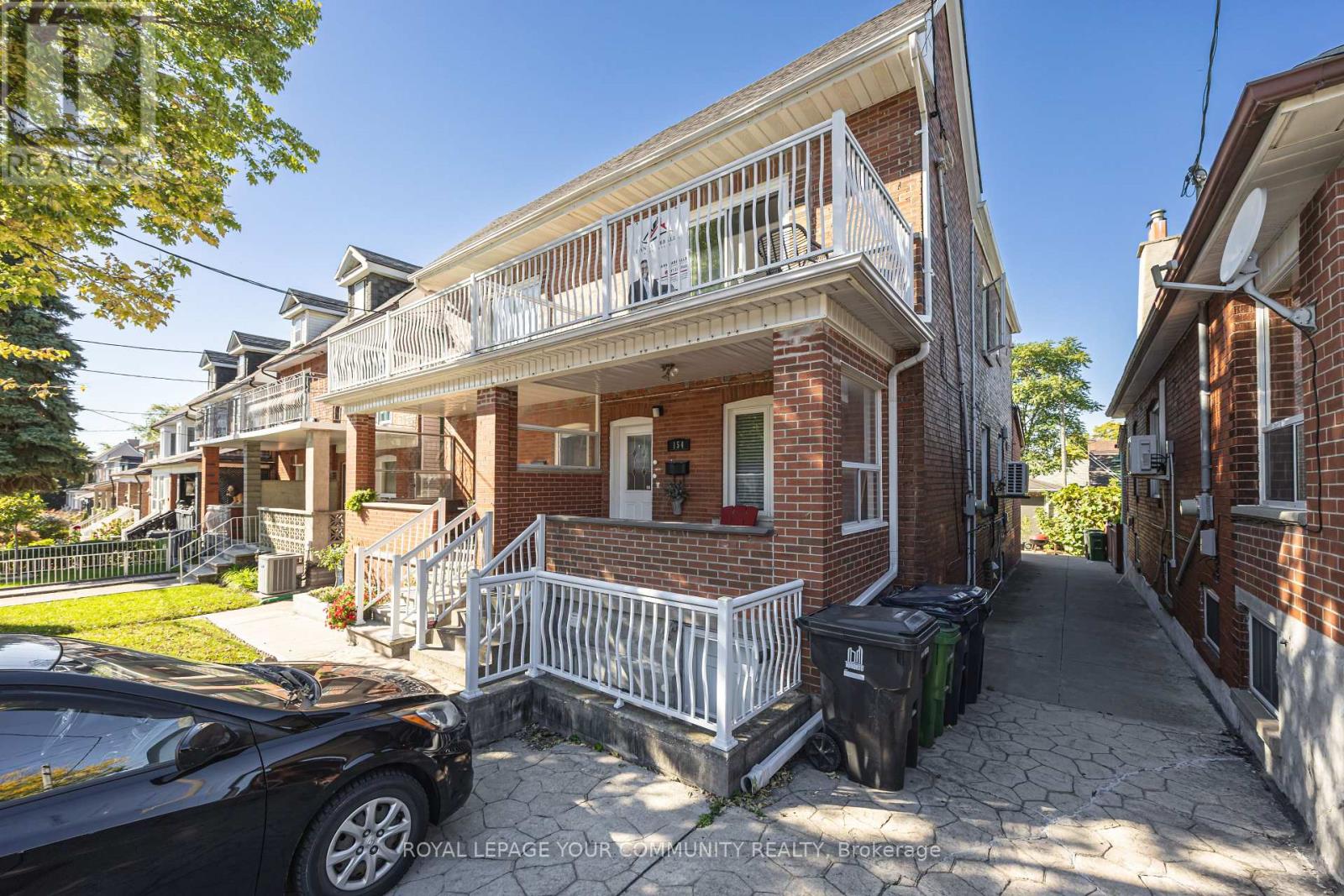 154 Day Ave, Toronto, ON M6E 3W3
