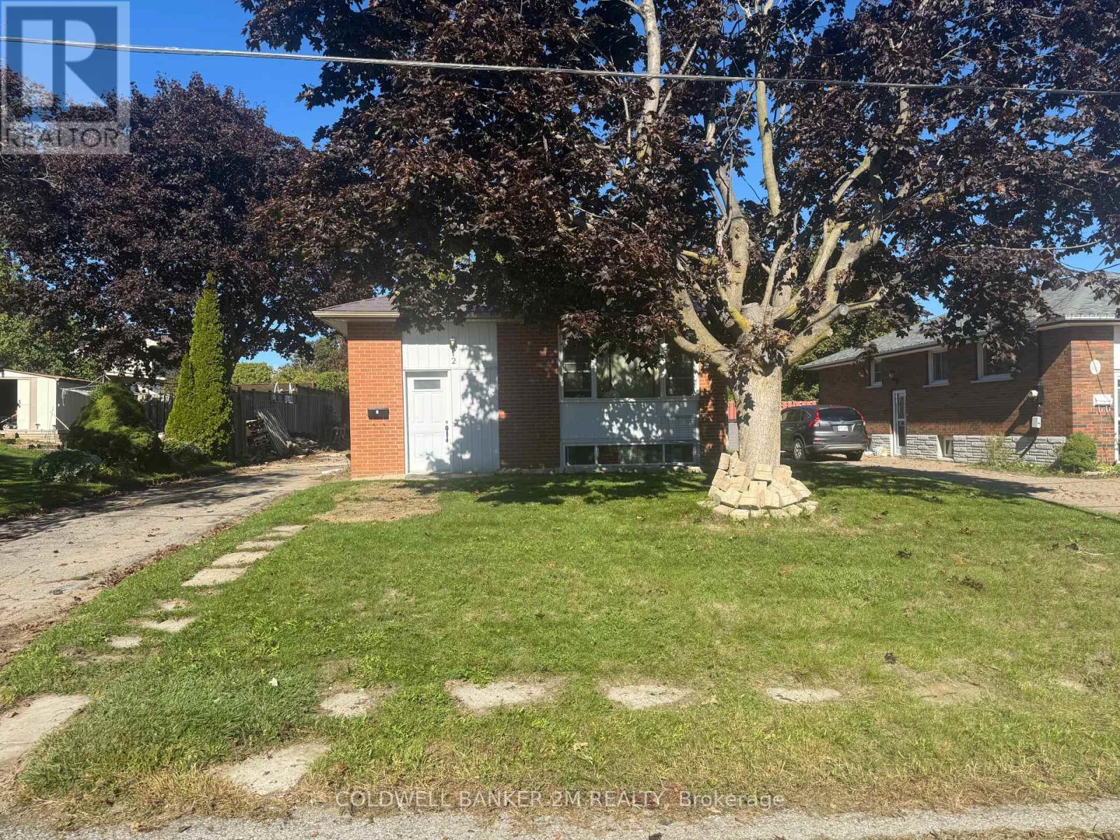 2 Summerfield Ct, Clarington, ON L1C 2E7