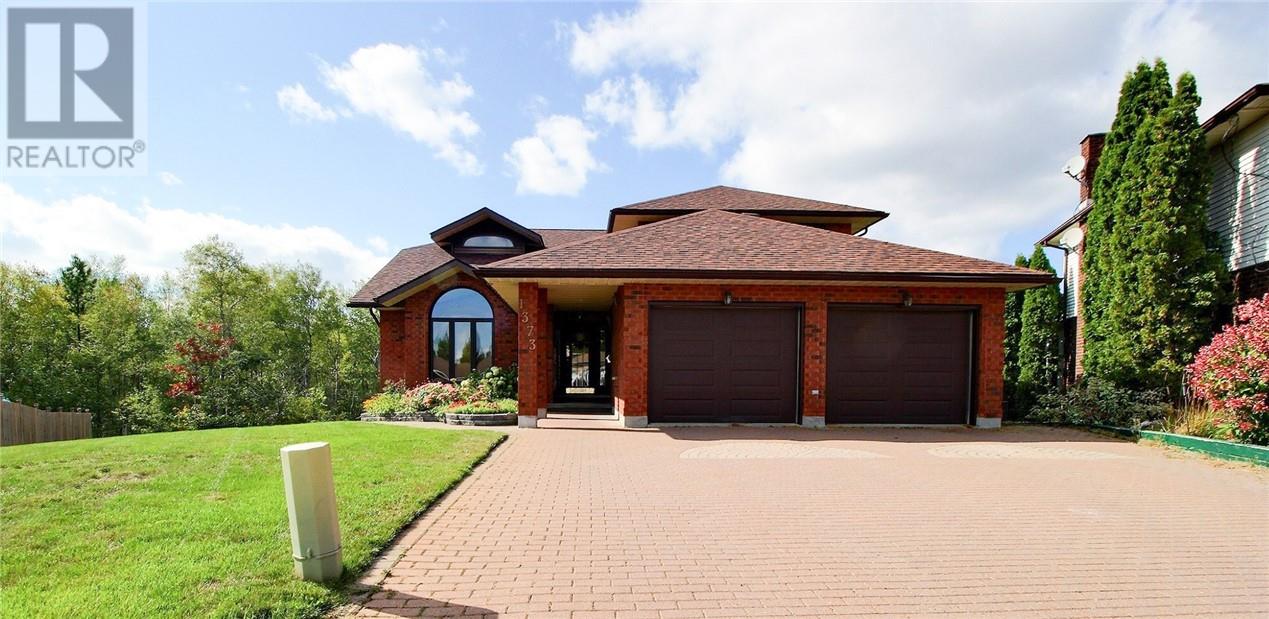 1373 Rideau St, Sudbury, ON P3A 5B7