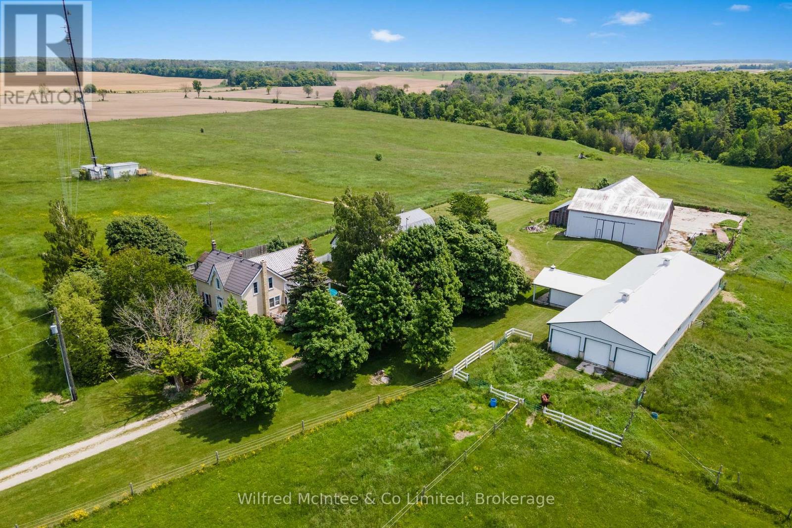 952 Bruce Road 23, Kincardine, ON N0G 2T0