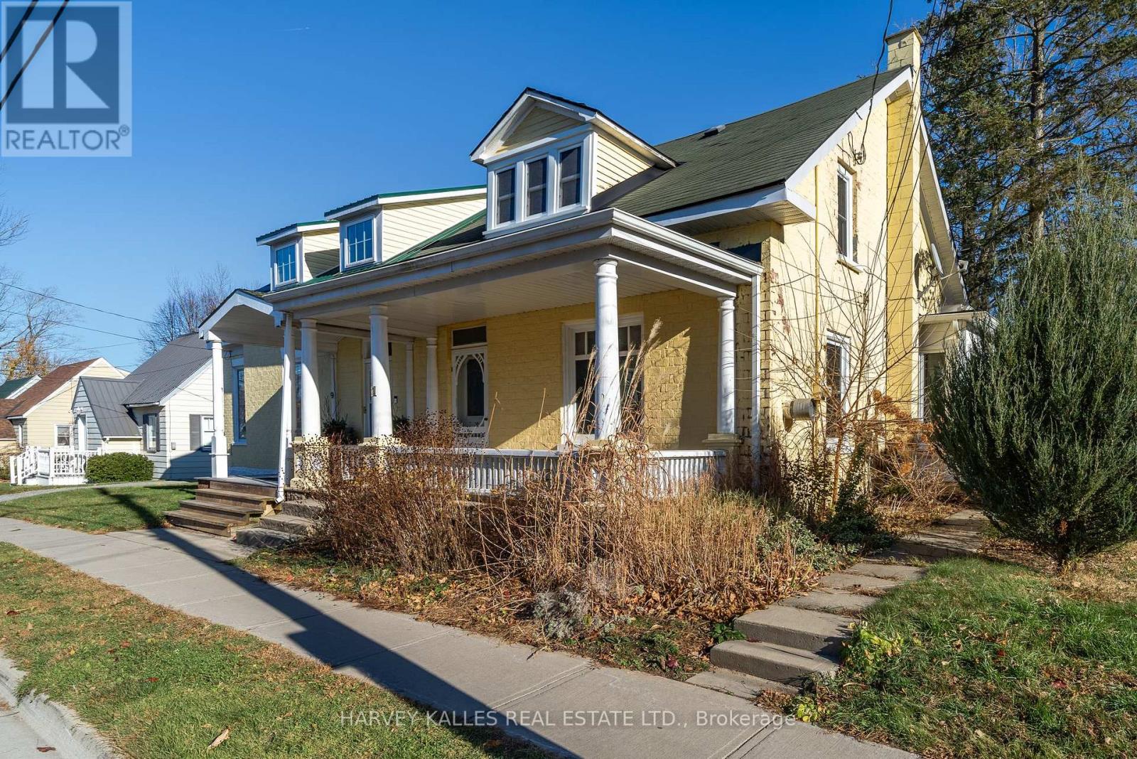 11 Ferguson St, Prince Edward County Picton Ward, ON K0K 2T0