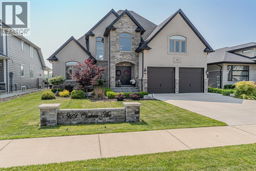 929 Chateau, Windsor, ON N8P 1J7