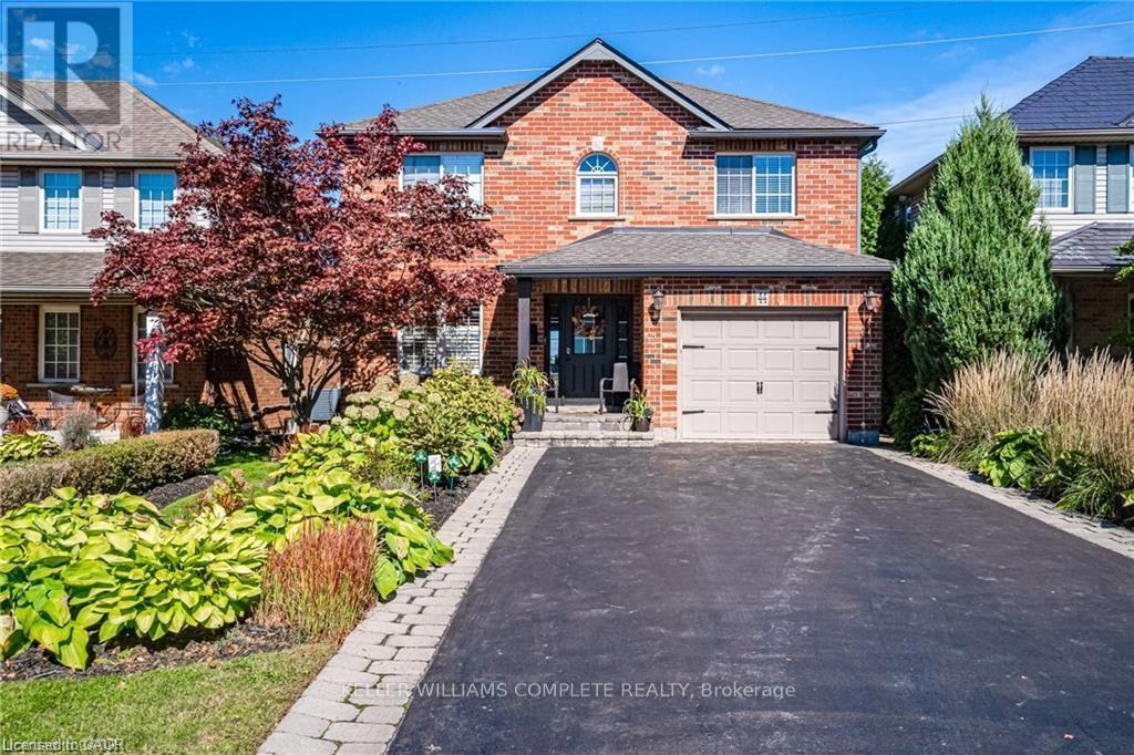 44 Grassyplain Dr, Hamilton, ON L0R 1W0