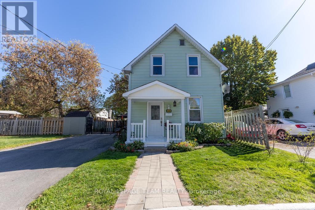 66 Hugh St S, Arnprior, ON K7S 2V6