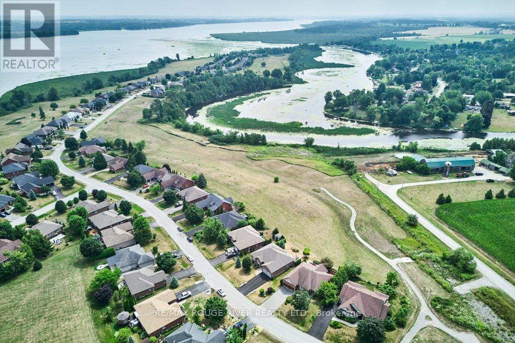 122 Southcrest Dr, Kawartha Lakes Mariposa, ON L9L 1B6