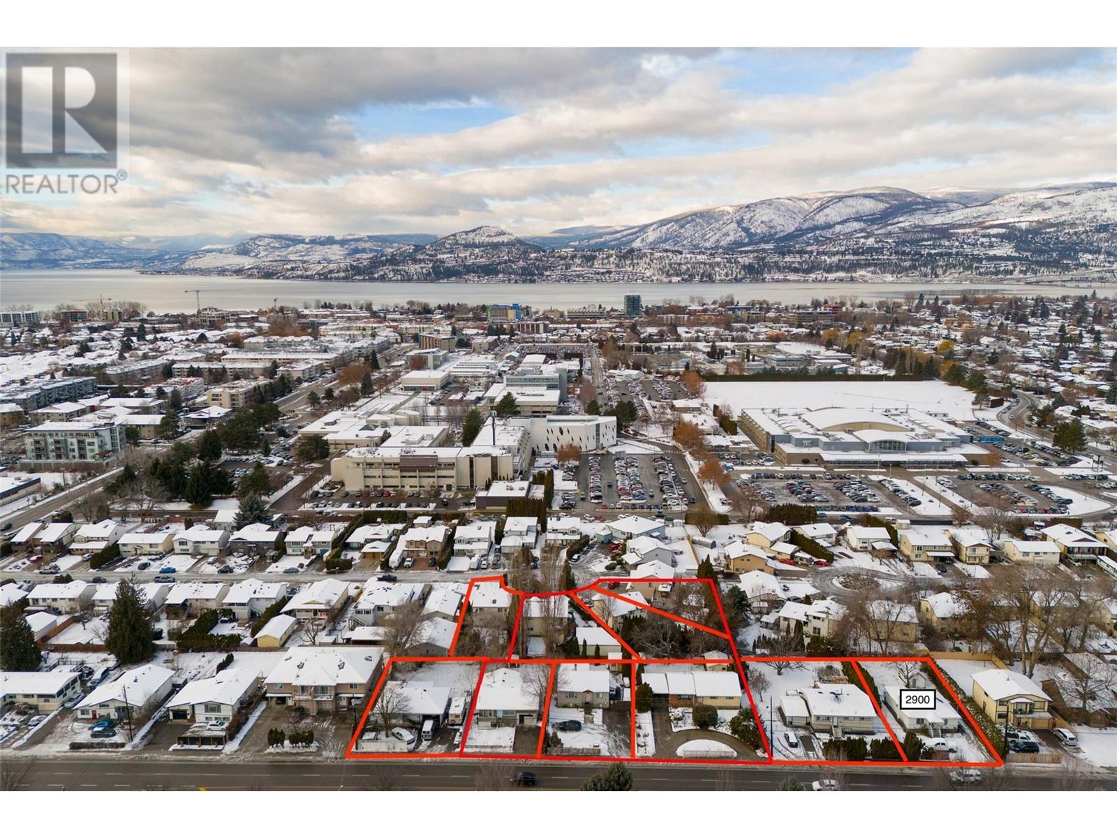 3010 Gordon Dr, Kelowna, BC V1V 2E2