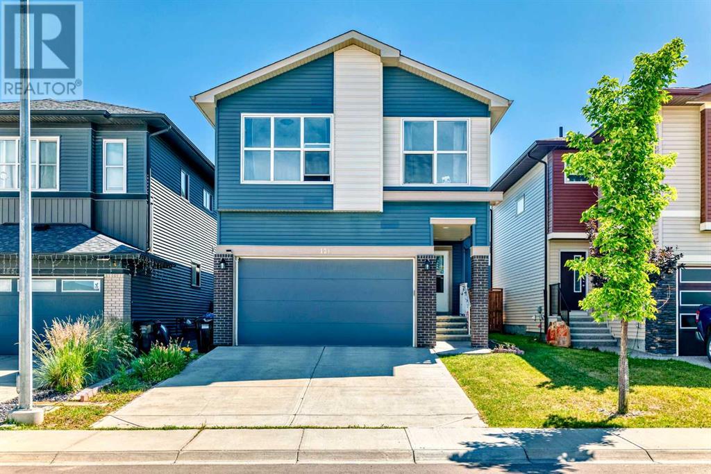 121 Walgrove Gdns SE, Calgary, AB T2X 4C6