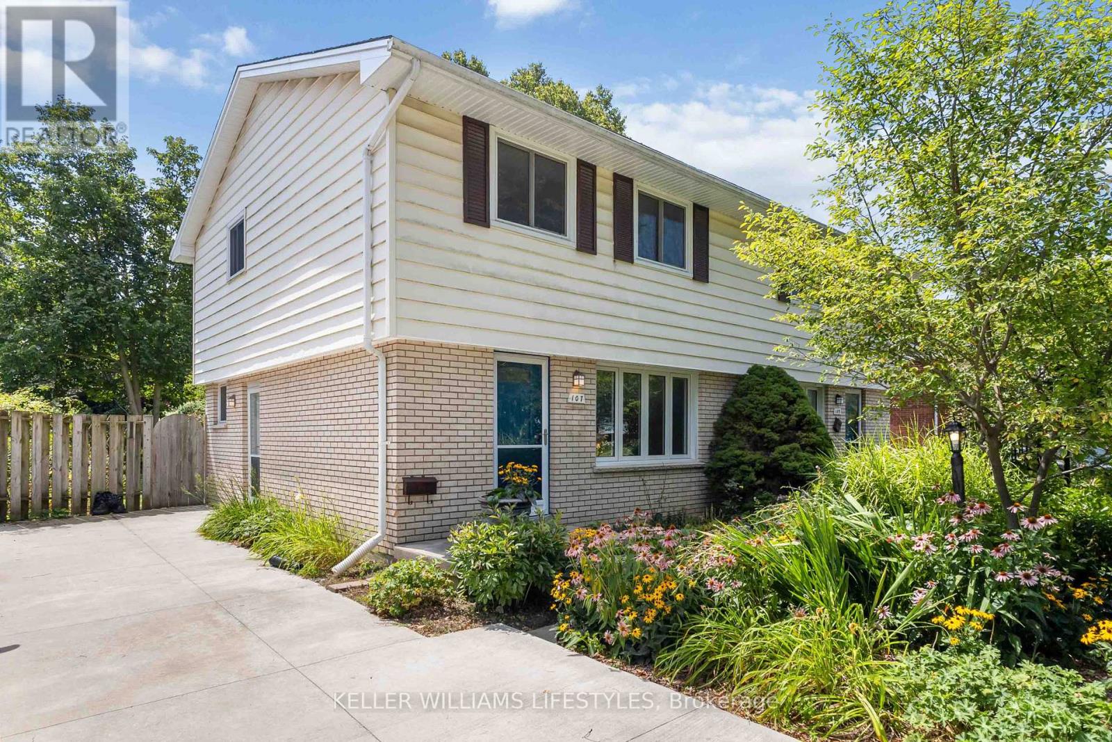 107 Cecilia Ave, London, ON N5Y 3Z9