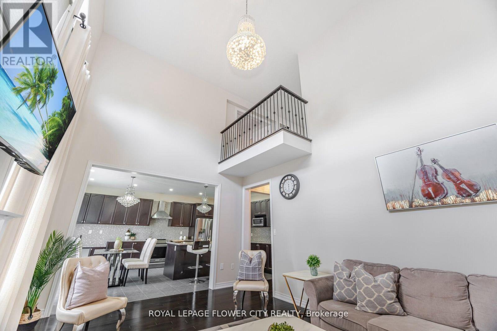 457 Dougall Ave, Caledon, ON L7C 4A5