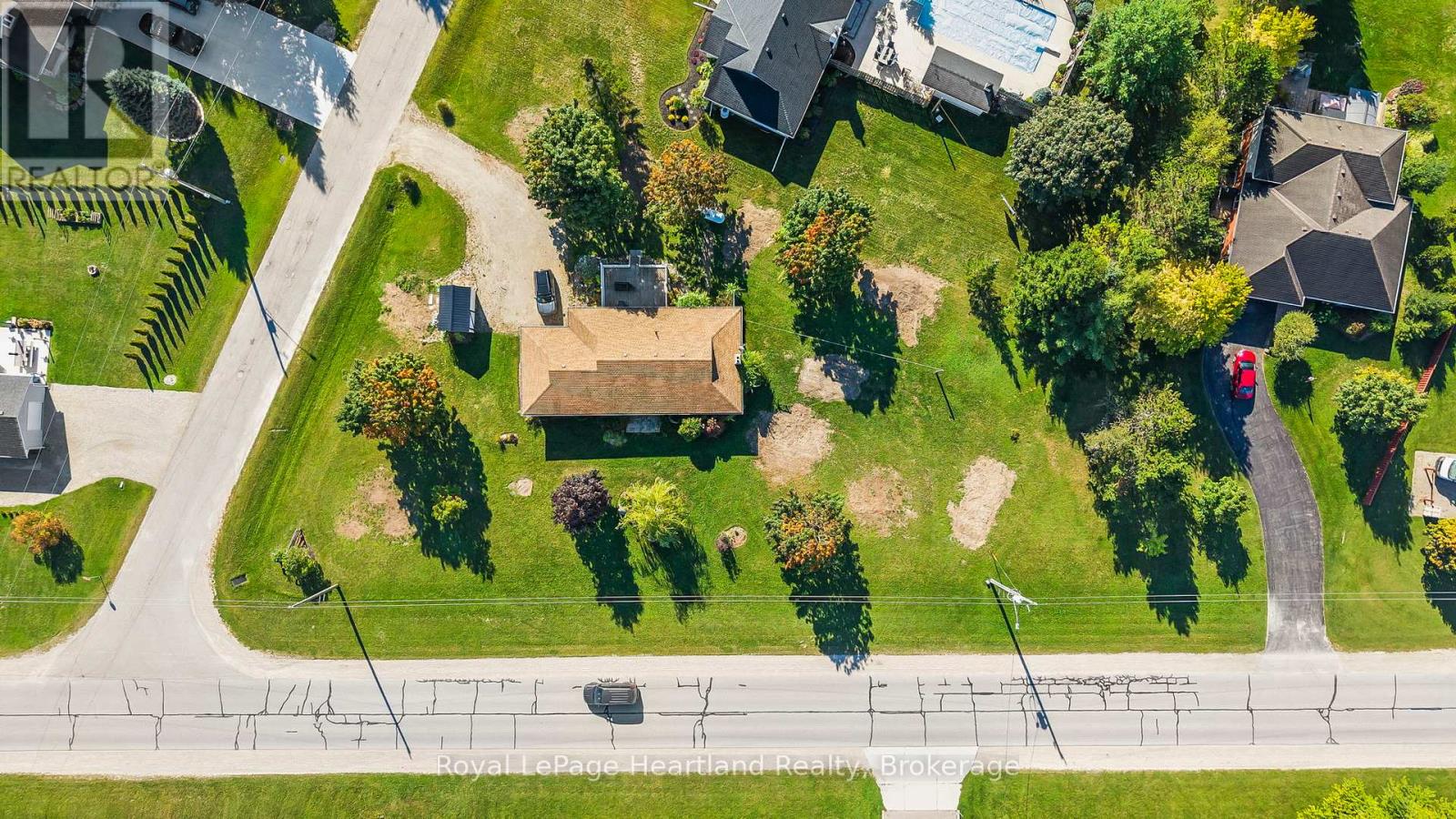1020 Main St, Howick, ON N0G 2X0