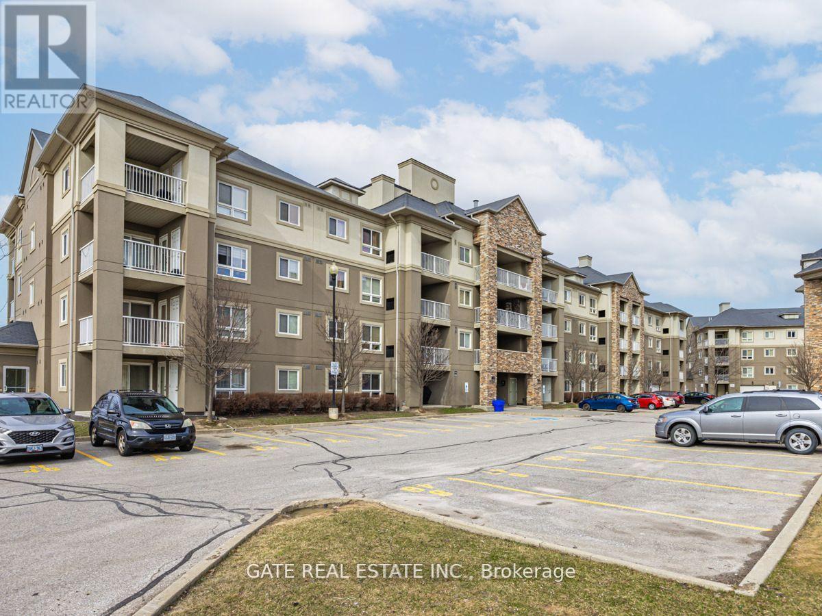 2208 6 Dayspring Cir, Brampton, ON L6P 2Z6