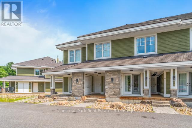 1869 Muskoka District Road 118 West B 206 Hwy, Muskoka Lakes, ON P1L 1W8