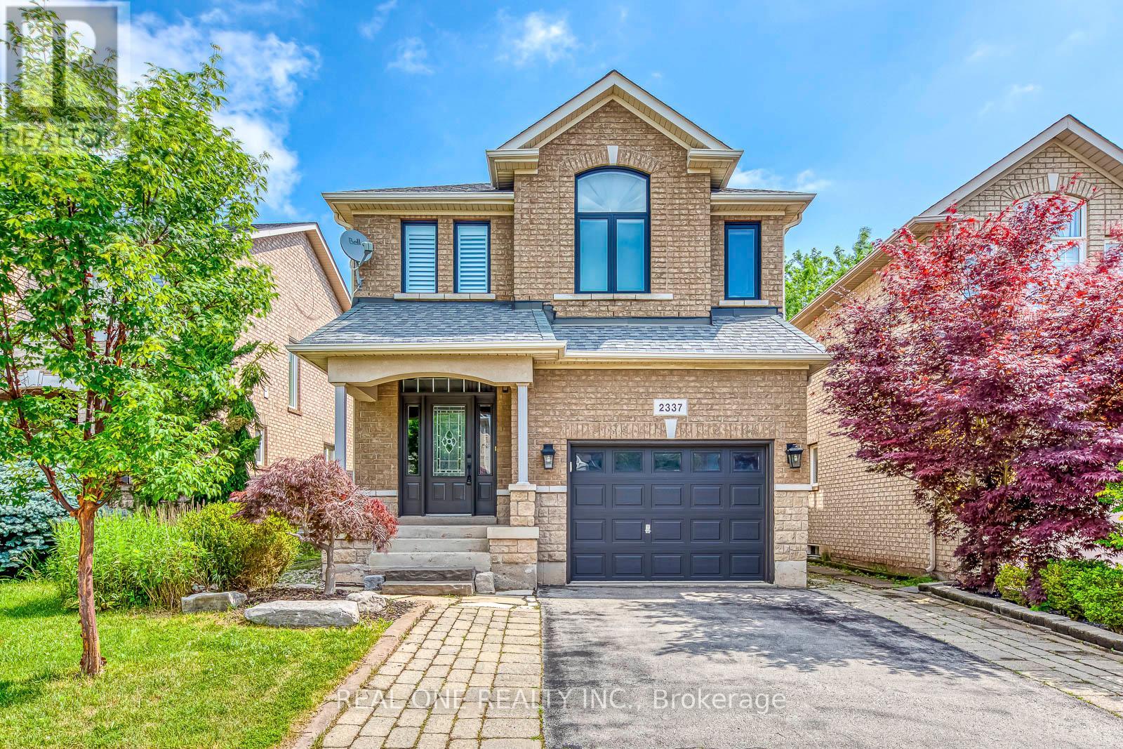 2337 Hilda Dr, Oakville, ON L6H 7M9