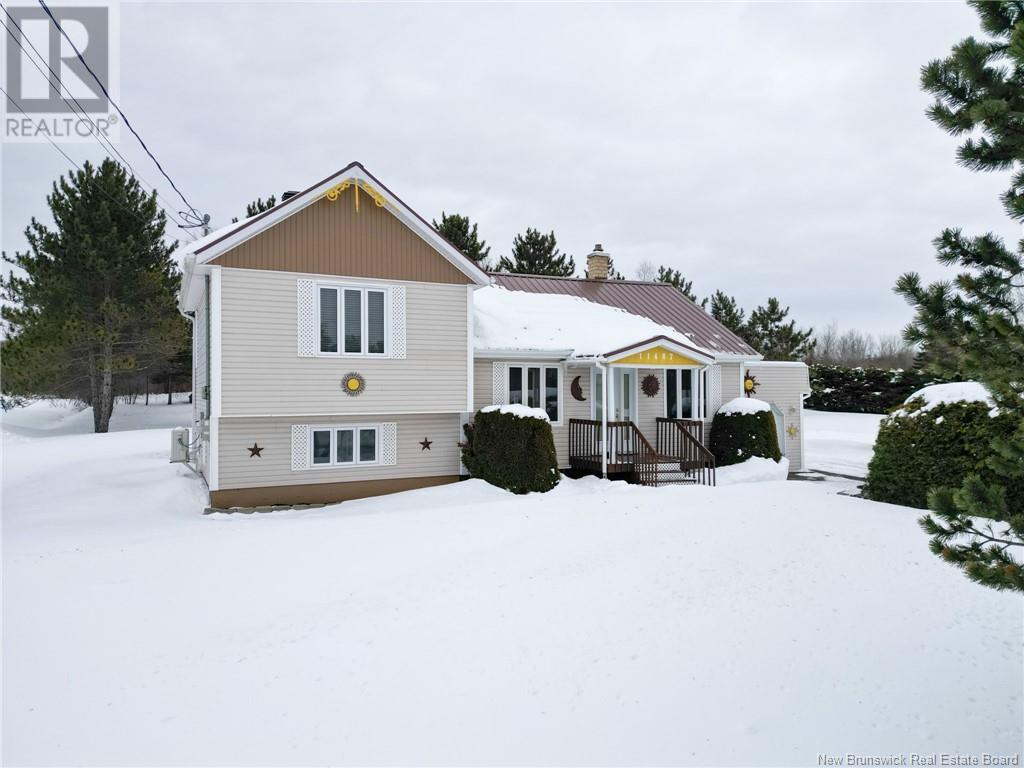 144 Route Unit 11487, Saint-lonard-parent, NB E7E 2N2