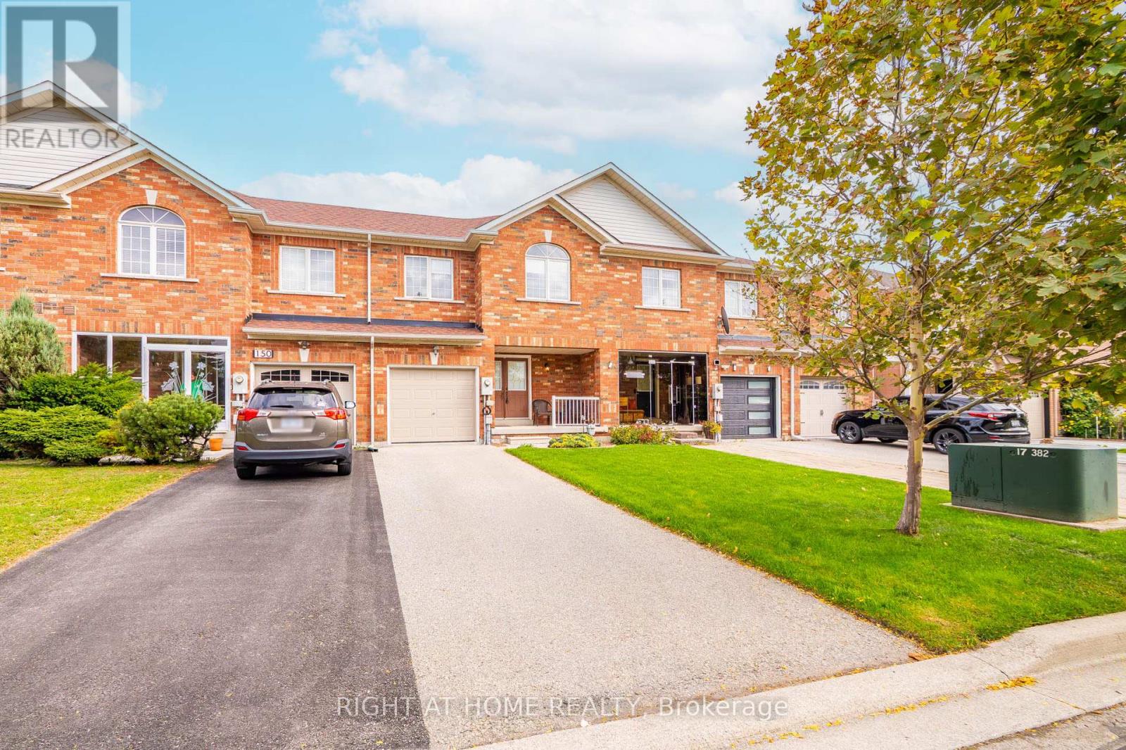152 Westway Cres, Vaughan, ON L4K 5L8