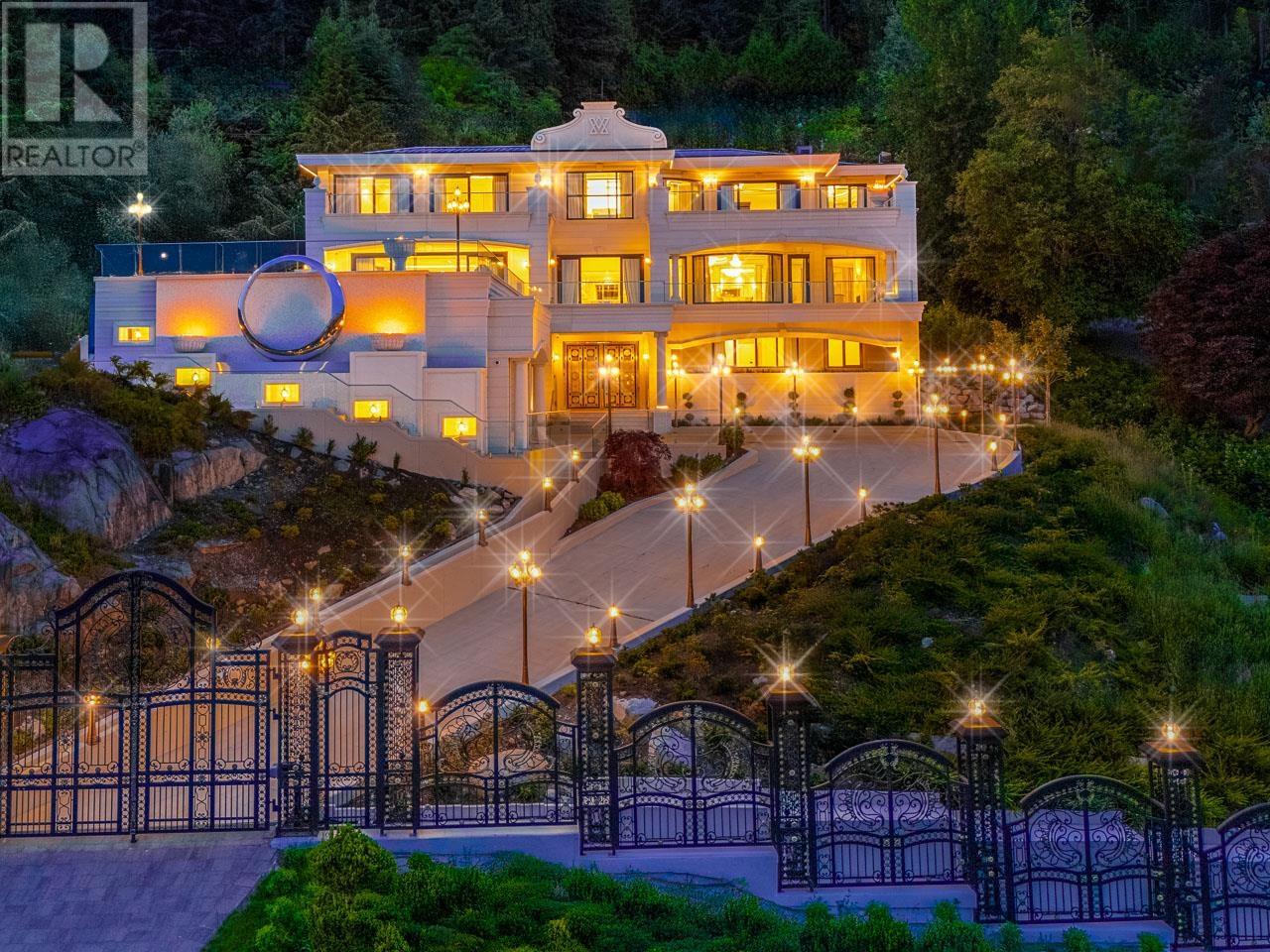 1121 Crestline Rd, West Vancouver, BC V7S 2E3