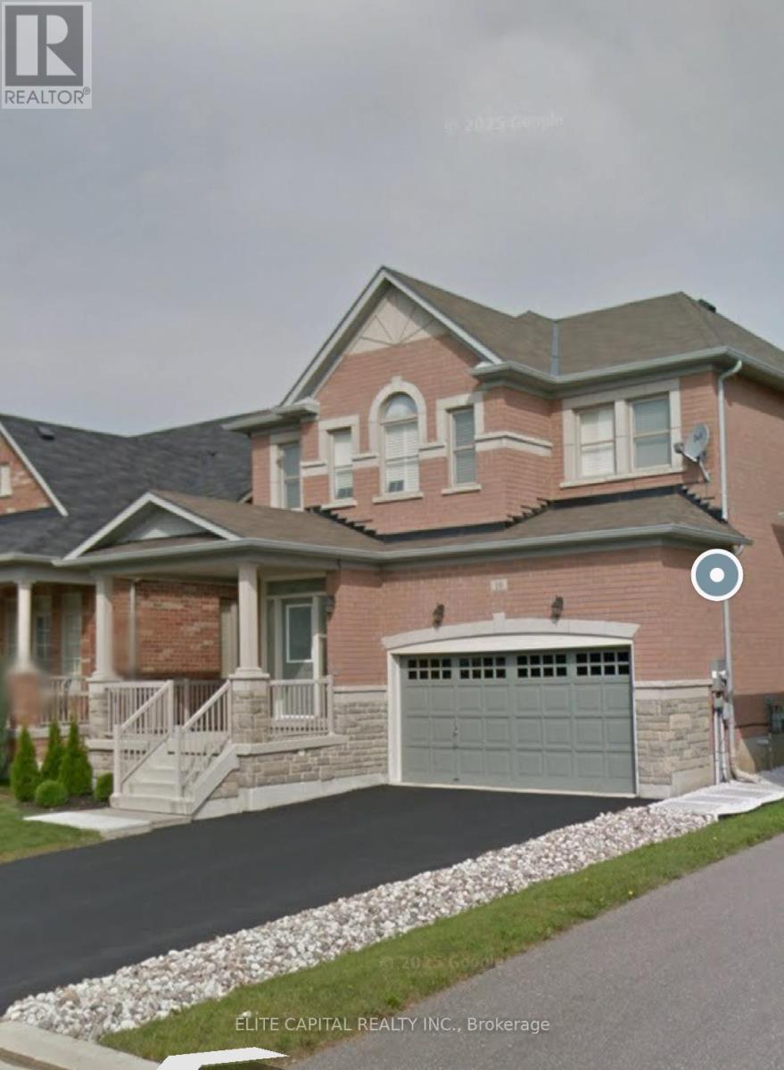 10 Ken Wagg Cres, Whitchurch-Stouffville, ON L4A 0J8