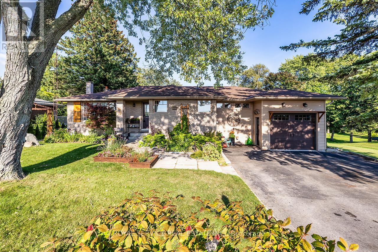 5781 Ochonski Rd, Clarington, ON L0B 1M0