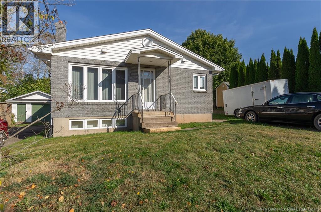 611 High St, Moncton, NB E1C 6G3