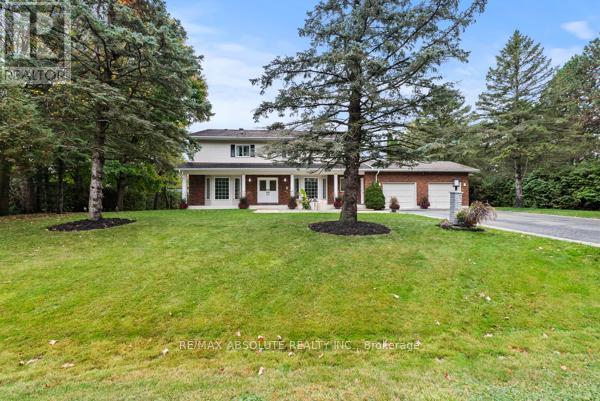6 Howard Ct, Ottawa, ON K2J 3Z8