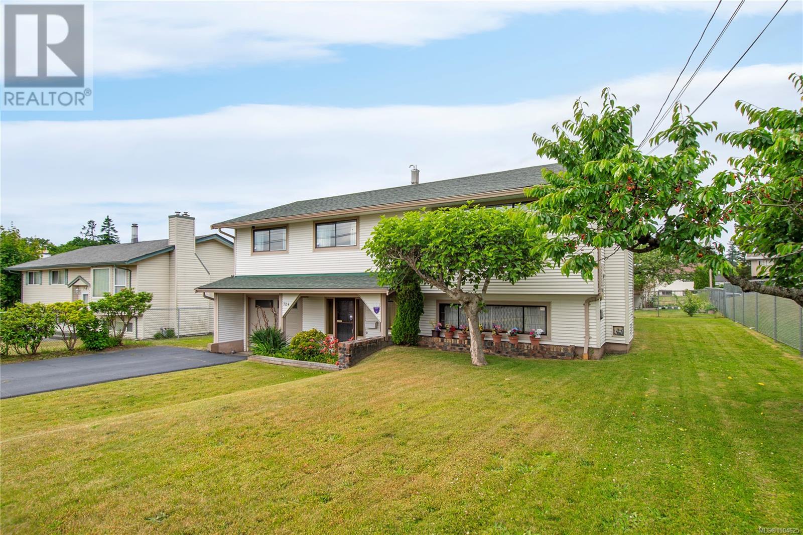 724 4 Avenue, Campbell River, BC V9W 3W9