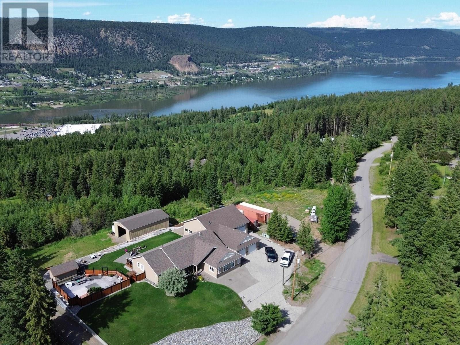 506 Tamarack Rd, Williams Lake, BC V2G 4J2