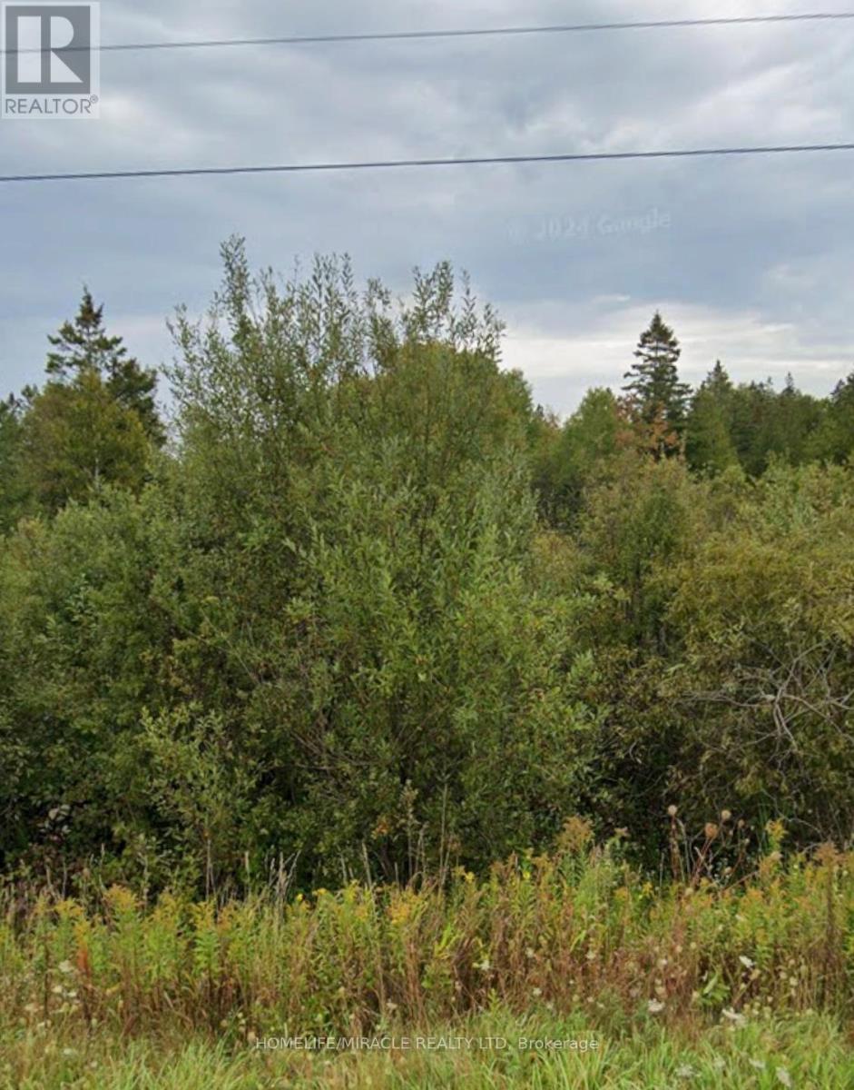 2 Cherry Hill Rd, Northern Bruce Peninsula, ON N0H 1W0