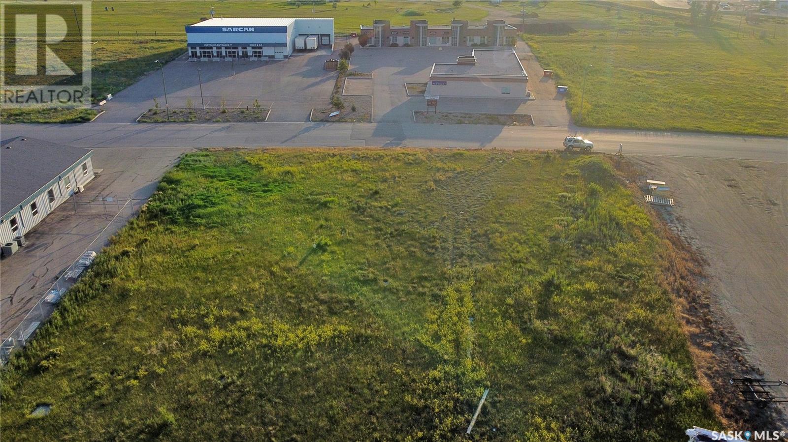 57 Highland Rd, Moose Jaw, SK S6J 1M5