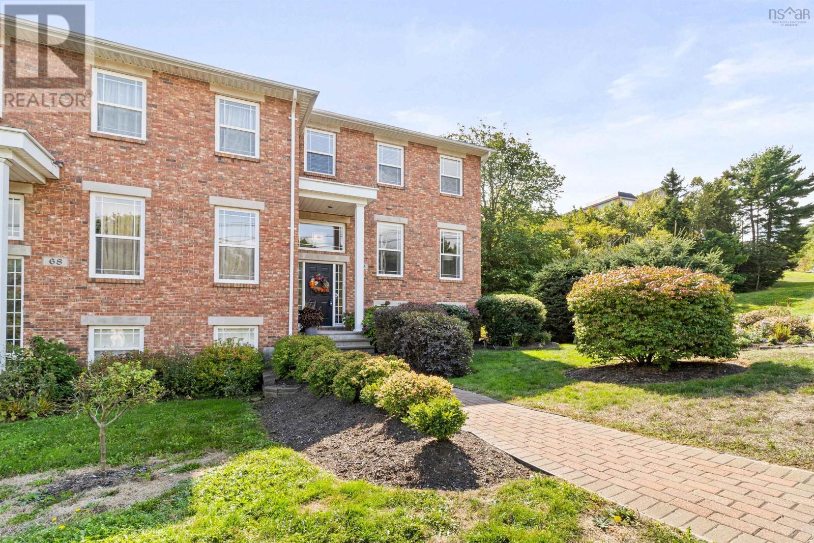 70 Southgate Dr, Bedford, NS B4A 4K8