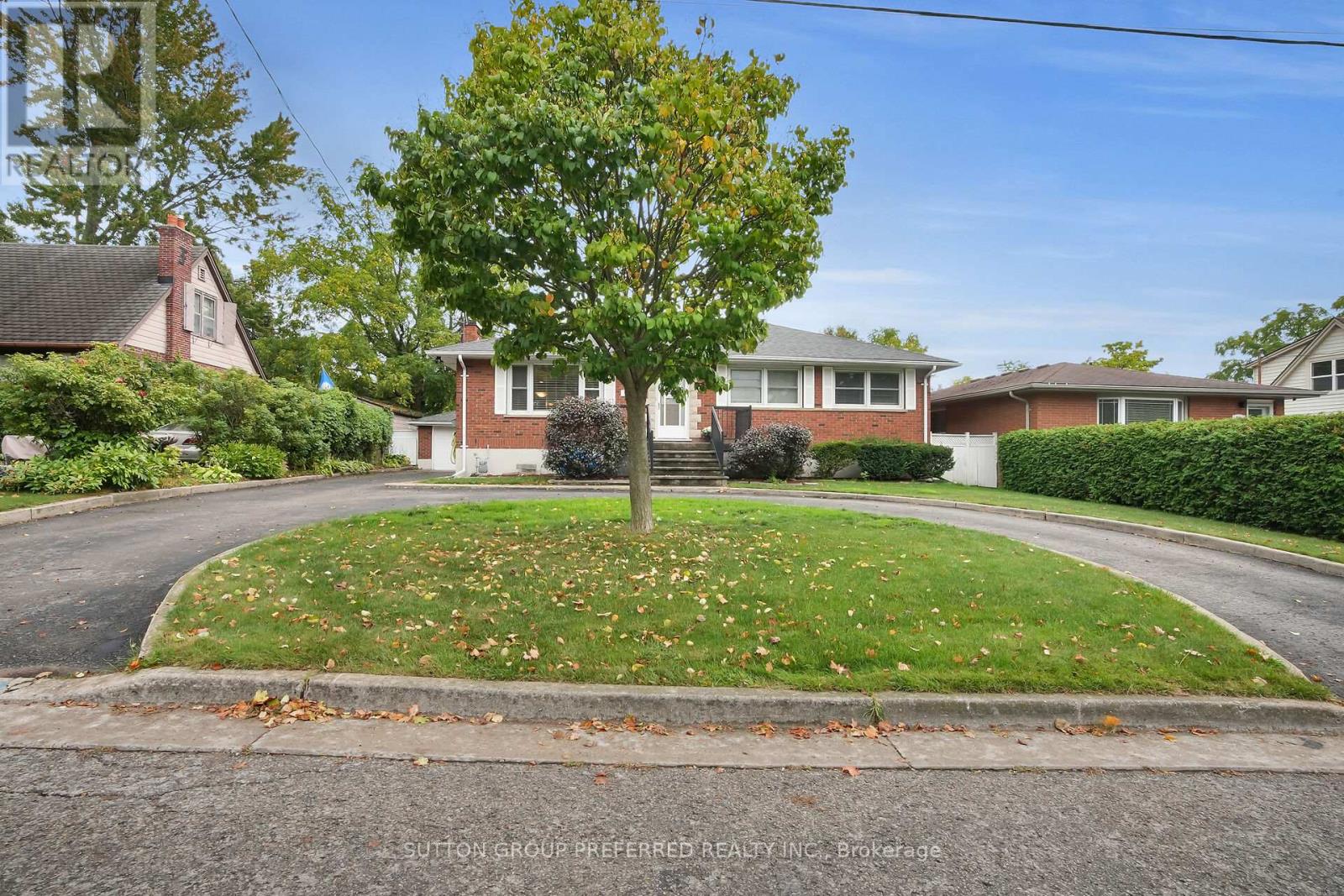 737 Whetter Ave, London, ON N6C 2H1