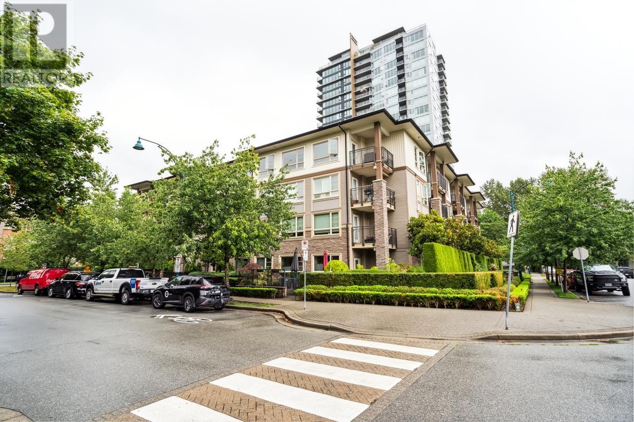 701 Klahanie Drive Unit 413, Port Moody, BC V3H 5L6