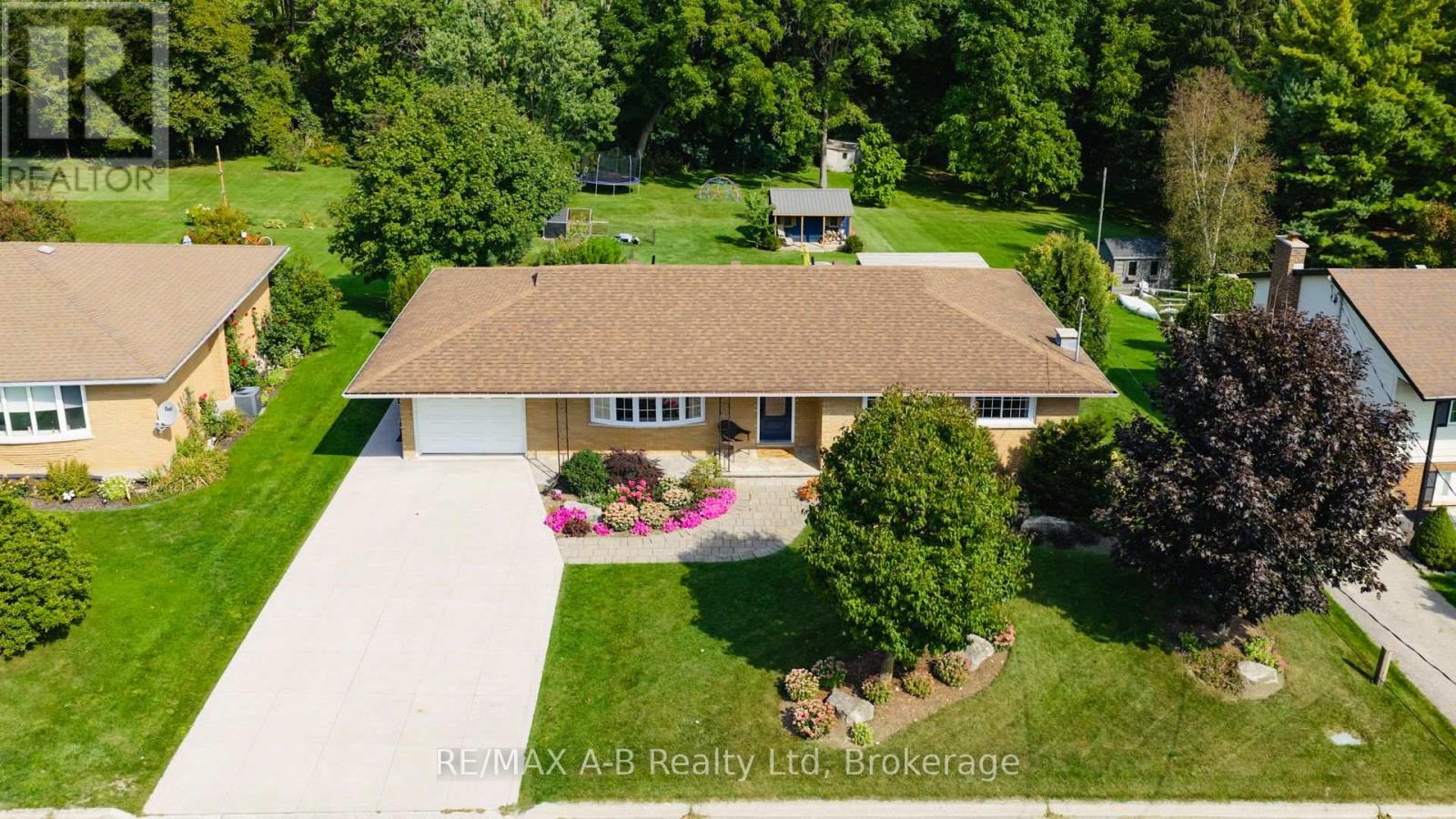 43 Widder St W, St. Marys, ON N4X 1A5